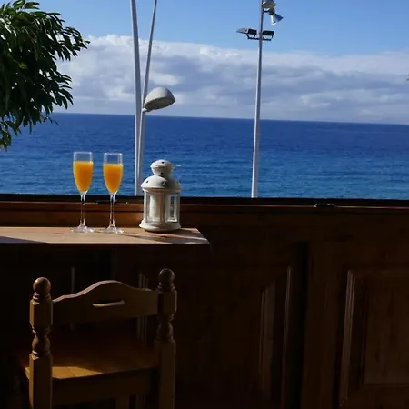 Sea Views And The City On Your Doorstep Puerto del Carmen (Lanzarote)