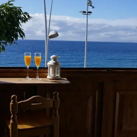 Sea Views And The City On Your Doorstep * Puerto del Carmen (Lanzarote)
